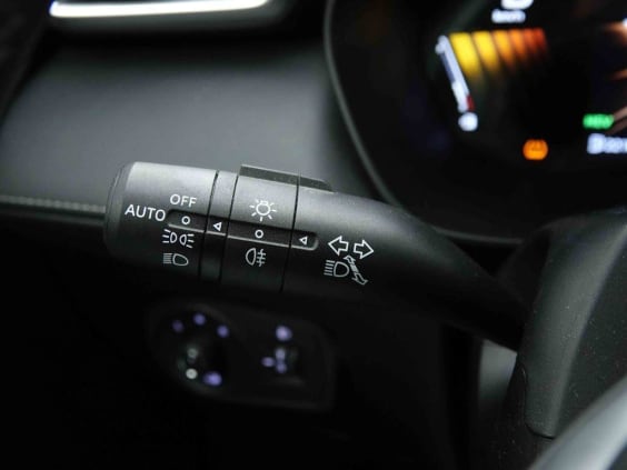 MG ZS HYBRID+ 194 LUXURY Gris