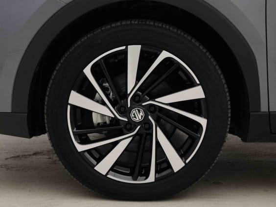 MG ZS HYBRID+ 194 LUXURY Gris
