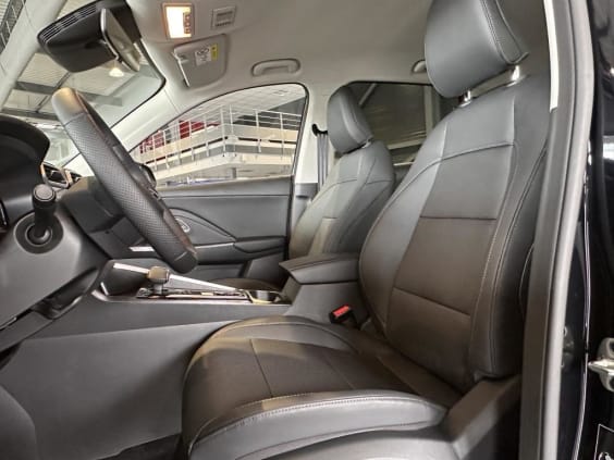MG ZS 1.5 L Hybrid+ 197 ch Luxury Noir
