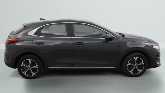 Kia XCEED HYBRIDE RECHARGEABLE BUSINESS XCEED 1.6 GDI HYBRIDE RECHARGEABLE 141CH DCT6 ACTIVE BUSINESS Gris Eclipse