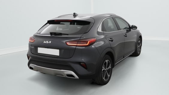 Kia XCEED HYBRIDE RECHARGEABLE BUSINESS XCEED 1.6 GDI HYBRIDE RECHARGEABLE 141CH DCT6 ACTIVE BUSINESS Gris Eclipse