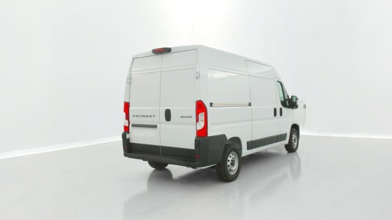 Peugeot Boxer BOXER L2H2 3.3 2.2 BlueHDi 140ch Blanc Icy