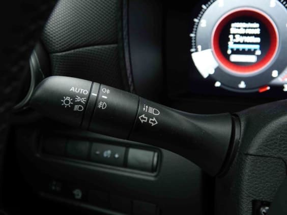 Nissan JUKE 1.0 DIG-T 115  N-CONNECTA Gris