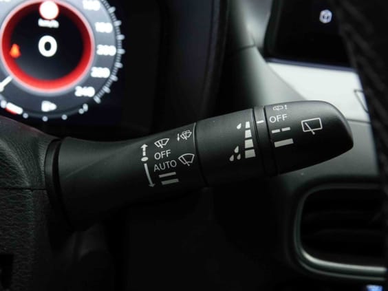 Nissan JUKE 1.0 DIG-T 115  N-CONNECTA Gris