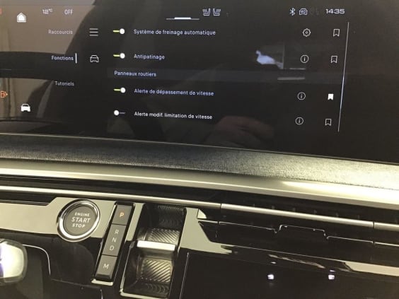 Peugeot 3008 Phase 4 Gt 1.2 HYBRID 145 Blanc Okenite