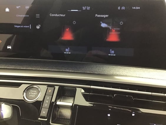 Peugeot 3008 Phase 4 Gt 1.2 HYBRID 145 Blanc Okenite