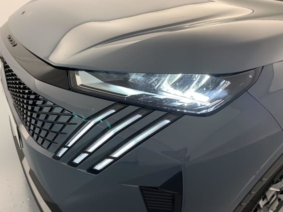 Peugeot 5008 HYBRID 145 CH E-DCS6 ALLURE Bleu Ingaro