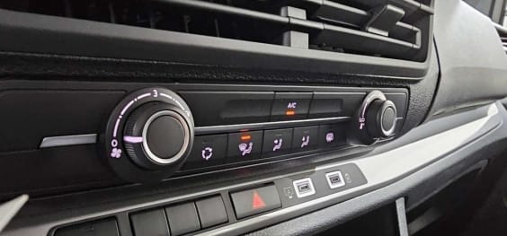Citroën Jumpy Cabine Approfondie JUMPY CA DIESEL 180 CH XL AUTOMAT Noir Perla