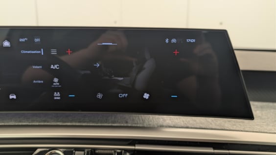 Peugeot 5008 HYBRID 145 CH E-DCS6 ALLURE Blanc Okenite