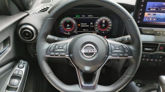 Nissan JUKE Juke HYBRID 143 N-Connecta Bleu Magnetique / Toit Noir