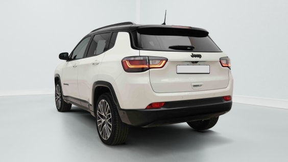 Jeep Compass E-HYBRID 130 T4 AUT SUMMIT Blanc
