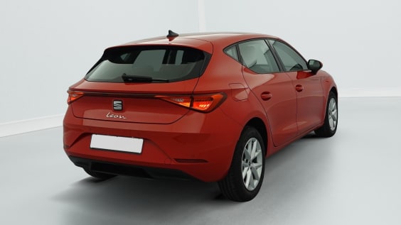 Seat Leon 2.0 TDI 150 DSG7 STYLE Rouge Passion