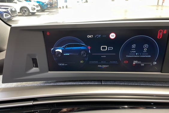 Peugeot 3008 Hybrid 145 e-DCS6 Allure Gris Titane