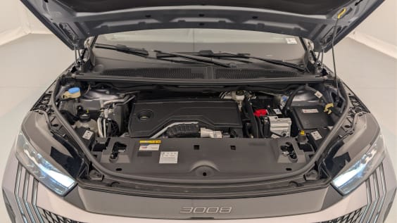 Peugeot 3008 Hybrid 145 e-DCS6 GT Gris Artense / Toit Noir