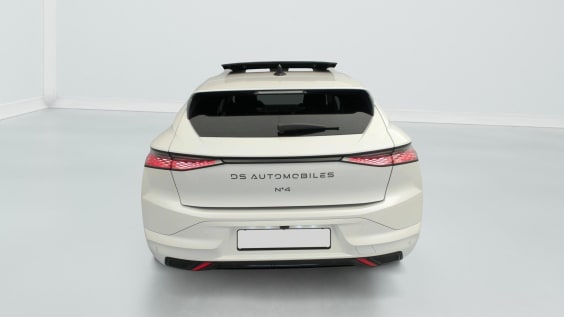 DS N°4 Hybride 145 e-DCT6 Etoile - Alcantara Blanc Nacré