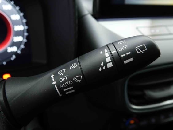 Nissan JUKE 1.0 DIG-T 117 N-Connecta Blanc