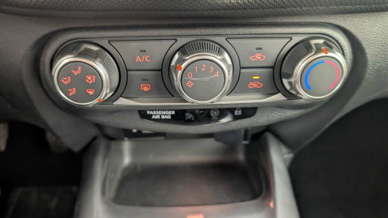 Nissan JUKE DIG-T 114 Acenta Noir Métallisé