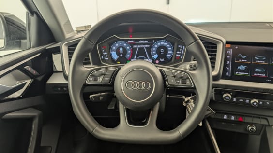 Audi A1 Sportback 30 TFSI 116 ch BVM6 Design Argent Rosé / Toit Noir
