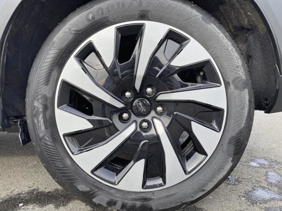 Ford PUMA 1.0 flexifuel 125 mhev titanium Blanc Glacier