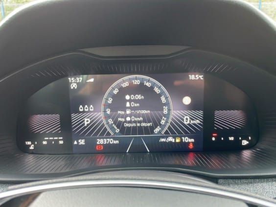 Skoda Kamiq KAMIQ 1.0 TSI 115CH DSG7 SELECTION Blanc Glacier