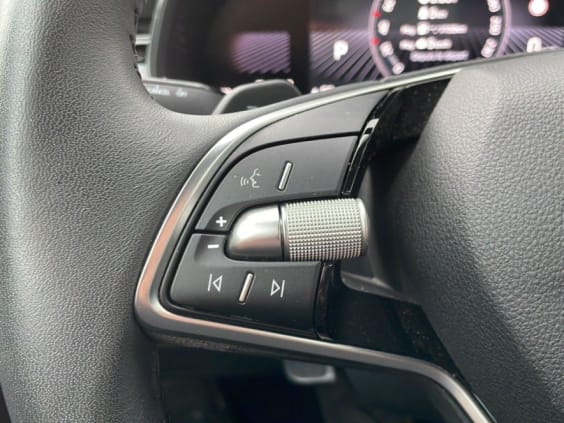 Skoda Kamiq KAMIQ 1.0 TSI 115CH DSG7 SELECTION Blanc Glacier
