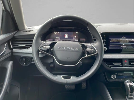 Skoda Kamiq KAMIQ 1.0 TSI 115CH DSG7 SELECTION Blanc Glacier