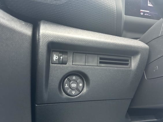 Citroën C4 1.2 hybride 145 max automatique Noir