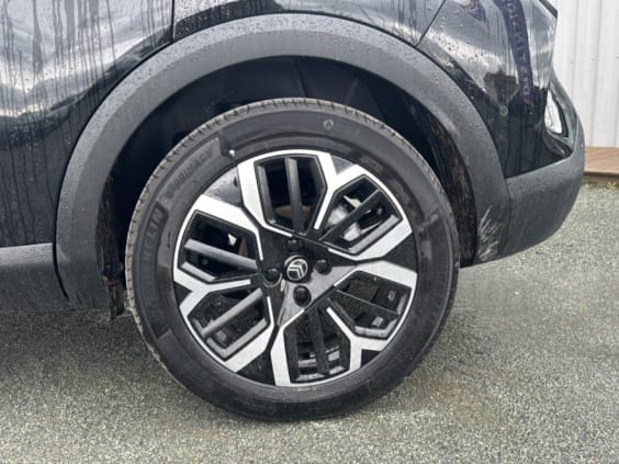 Citroën C4 1.2 hybride 145 max automatique Noir
