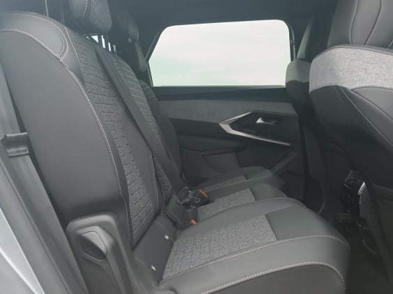 Peugeot 5008 Hybrid 145 allure e-dcs6 gris artense