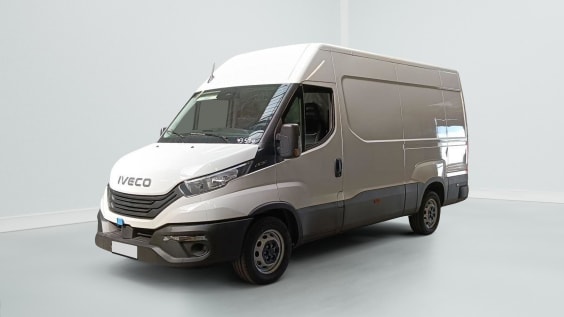 Iveco Daily 35S16 2.3 V12 156CV Blanc