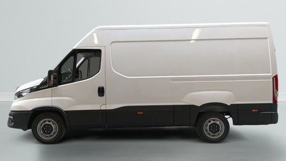 Iveco Daily 35S16 2.3 V12 HI-MATIC 156CV Blanc