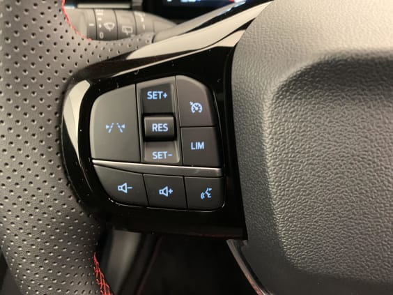 Ford PUMA 1.0 EcoBoost 125 ch mHEV S&S Powershift ST-Line Gris Cactus
