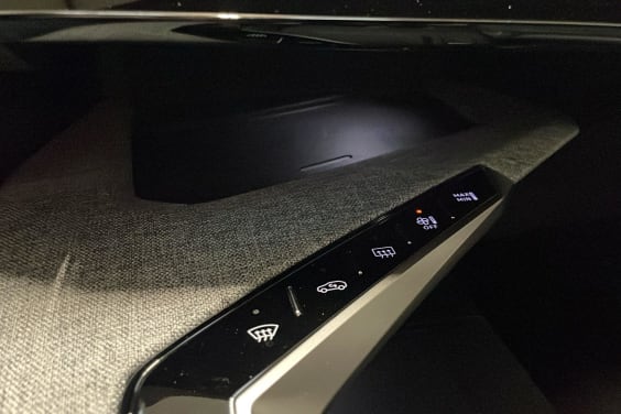 Peugeot 3008 Hybrid 145 e-DCS6 GT Gris Artense / Toit Noir