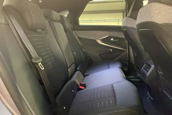 Peugeot 3008 Hybrid 145 e-DCS6 GT Gris Artense / Toit Noir
