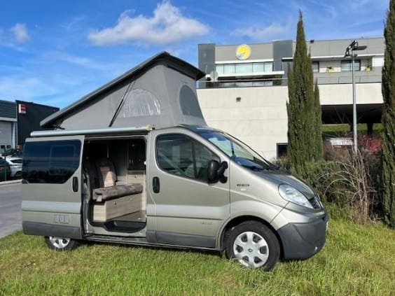 Glenan Horizon Van 4 RENAULT TRAFIC 2.0 DCI 115 CV  BVM6 Beige Sable