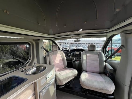 Glenan Horizon Van 4 RENAULT TRAFIC 2.0 DCI 115 CV  BVM6 Beige Sable