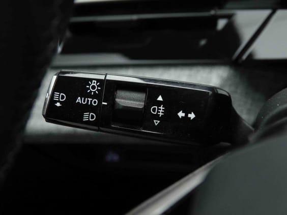 Peugeot 5008 HYBRID 145 AUT GT 7PL Bleu