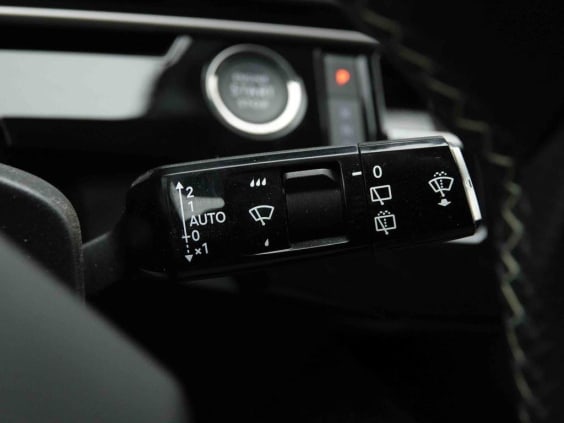 Peugeot 5008 HYBRID 145 AUT GT 7PL Bleu