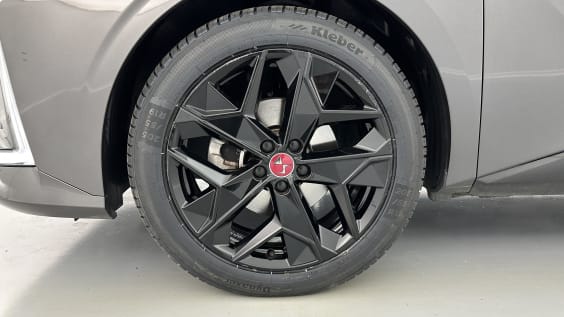 DS DS4 DS4 II 1.5 BlueHDi 130ch Performance Line EAT8 Gris Platinum