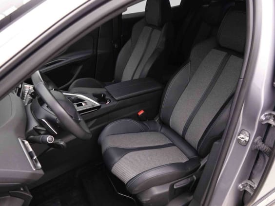 Peugeot 3008 130 ALLURE EAT8 Gris