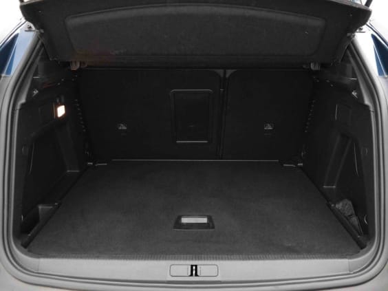 Peugeot 3008 130 ALLURE EAT8 Bleu