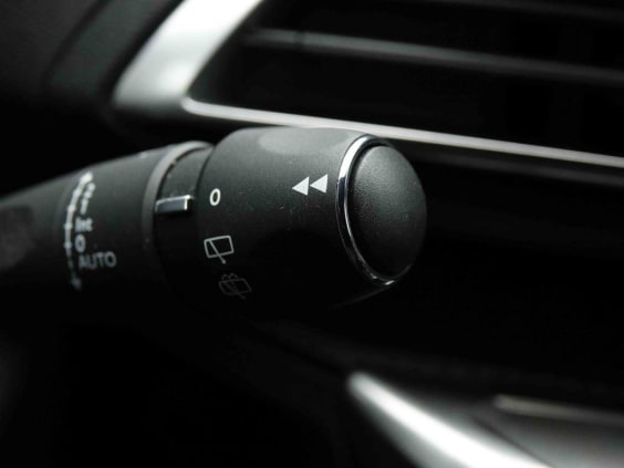 Peugeot 3008 130 ALLURE EAT8 Bleu