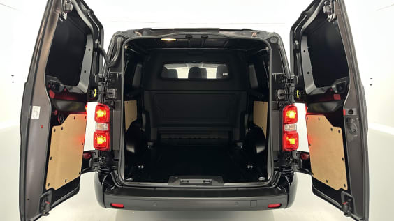 Fiat Scudo ca SCUDO CA XL 2.0 BlueHDi 180ch Pack Premium Connect EAT8 Noir Perla Nera
