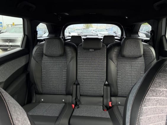 Peugeot 5008 Hybrid 145 e-DCS6 Allure Blanc