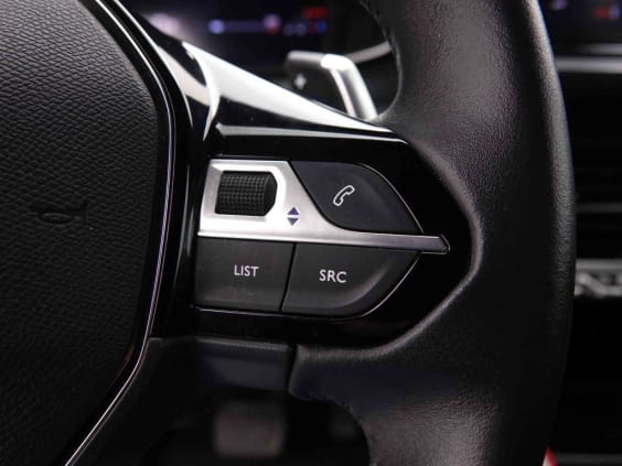 Peugeot 2008 130 EAT8 ALLURE Gris