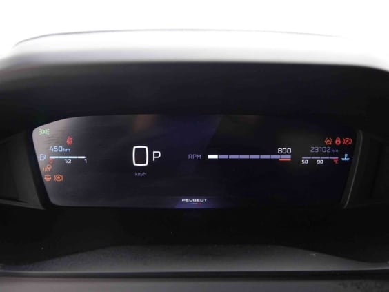 Peugeot 2008 130 EAT8 ALLURE Gris