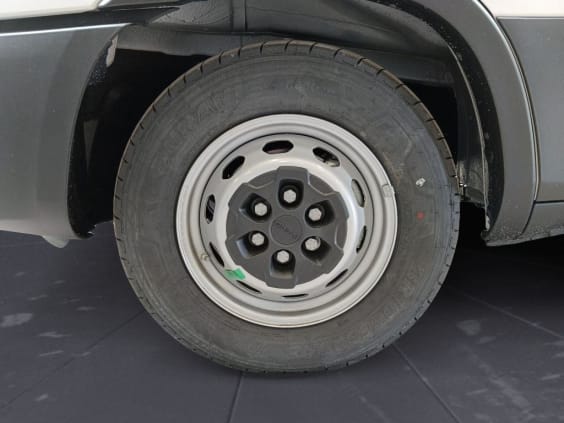 Iveco Daily 35S18 3.0 V16 H2 180CV Blanc