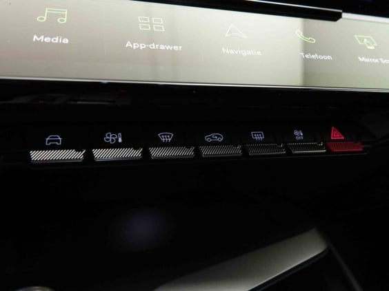 Peugeot 308 Hybrid 145 e-DCS6 GT Argent
