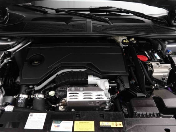 Peugeot 308 Hybrid 145 e-DCS6 GT Argent