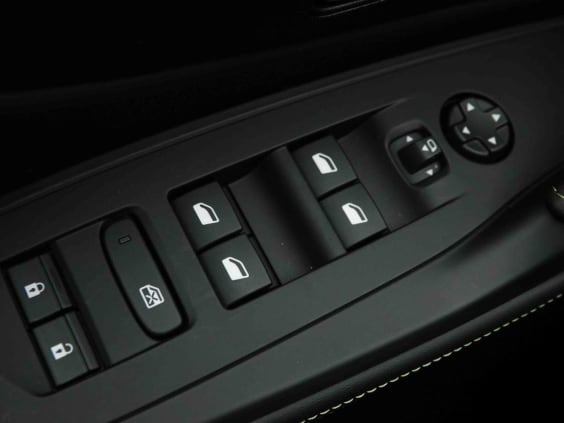Peugeot 308 Hybrid 145 e-DCS6 GT Argent